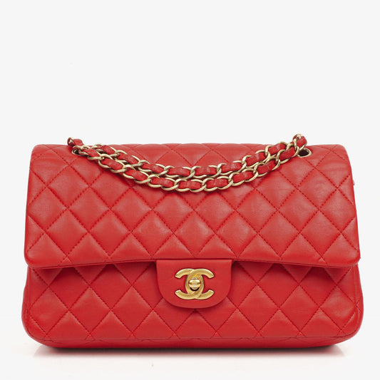 Chanel Medium Classic Rot Stepp-Leder Double Flap Tasche mit Goldfarbener Hardware