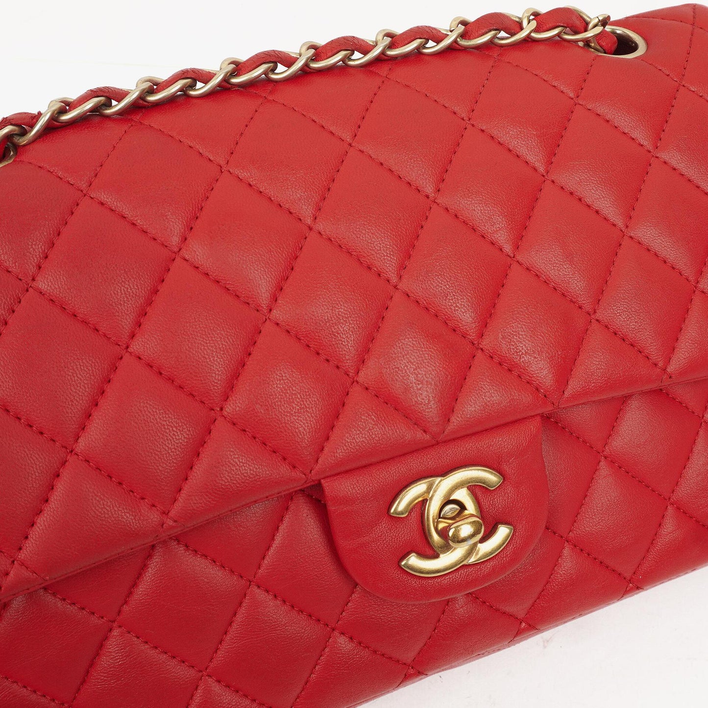 Chanel Medium Classic Rot Stepp-Leder Double Flap Tasche mit Goldfarbener Hardware