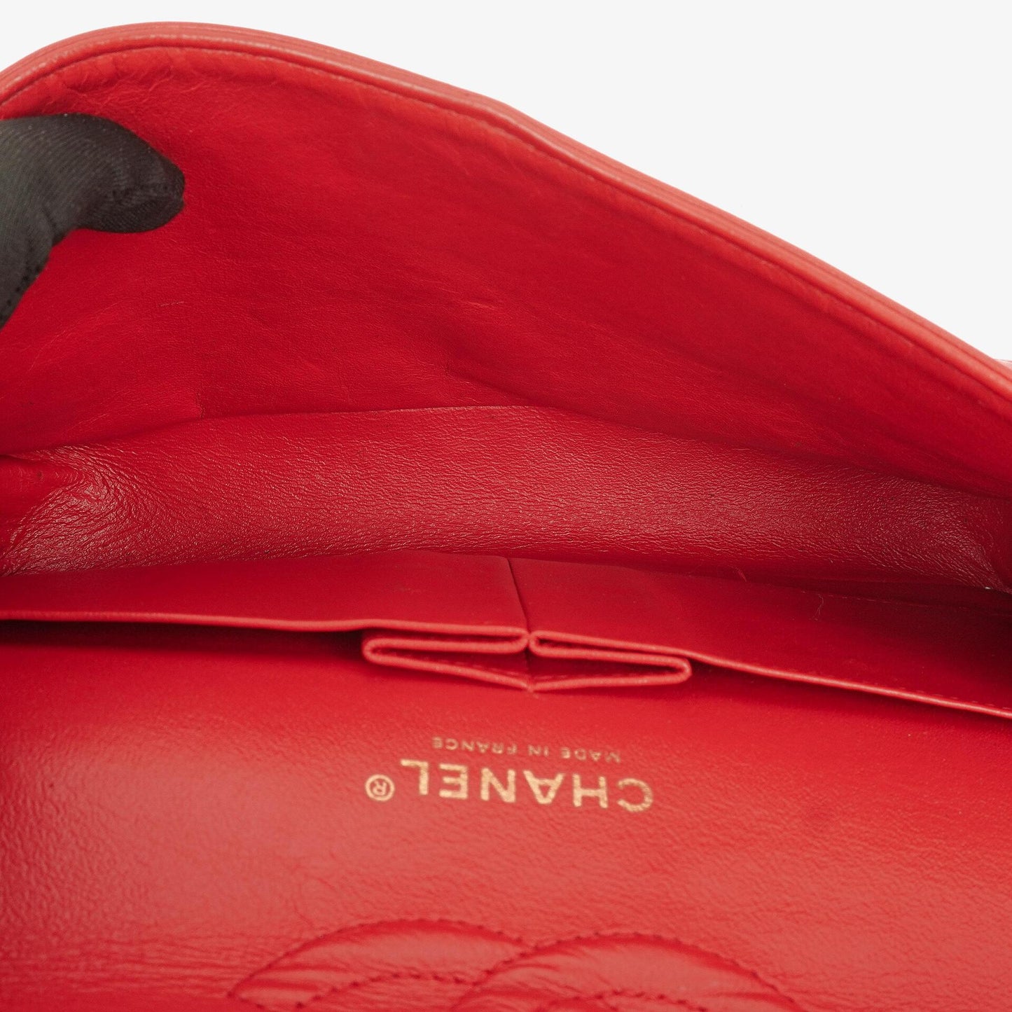 Chanel Medium Classic Rot Stepp-Leder Double Flap Tasche mit Goldfarbener Hardware