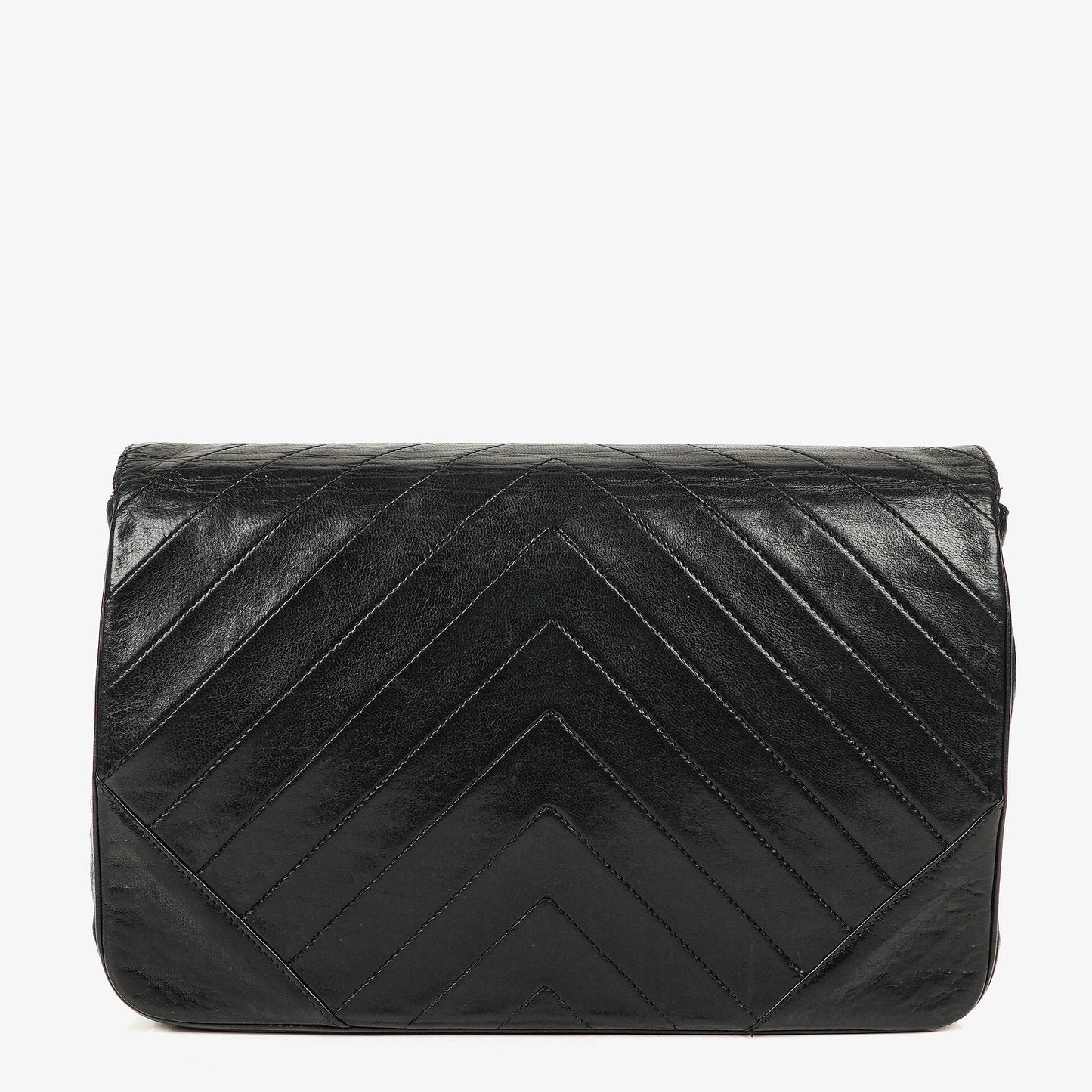 Chanel Medium Classic Single Flap Tasche aus schwarzem Chevron-gestepptem Lammleder mit 24K vergoldeten Beschlägen