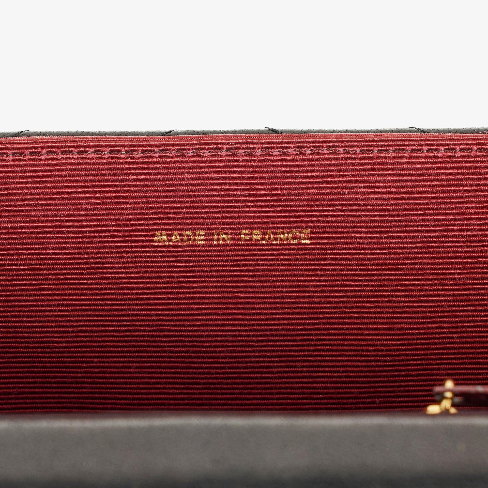 Chanel Medium Classic Single Flap Tasche aus schwarzem Chevron-gestepptem Lammleder mit 24K vergoldeten Beschlägen