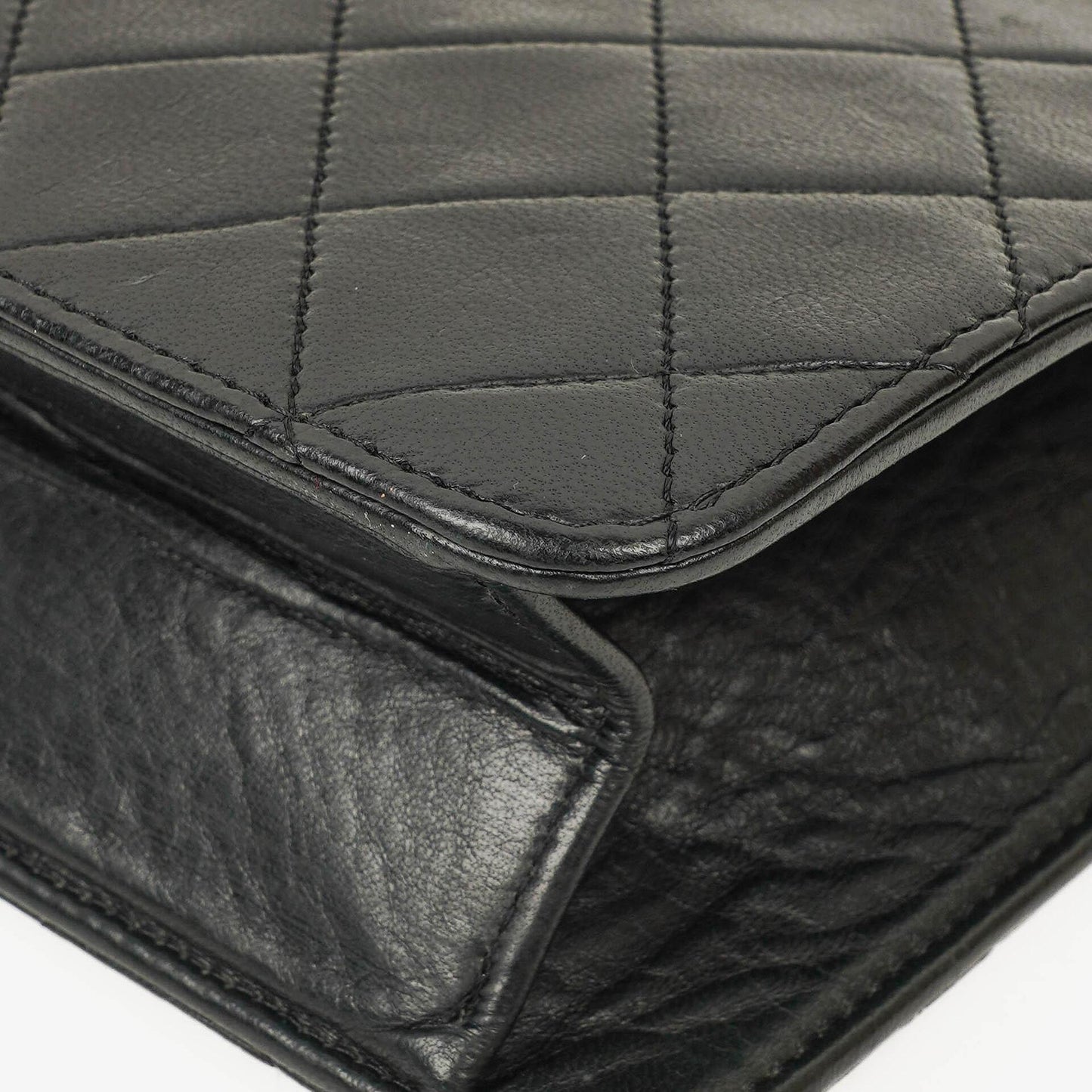 Chanel Medium Classic Single Flap Tasche aus schwarzem gestepptem Lammleder mit 24K vergoldeter Hardware