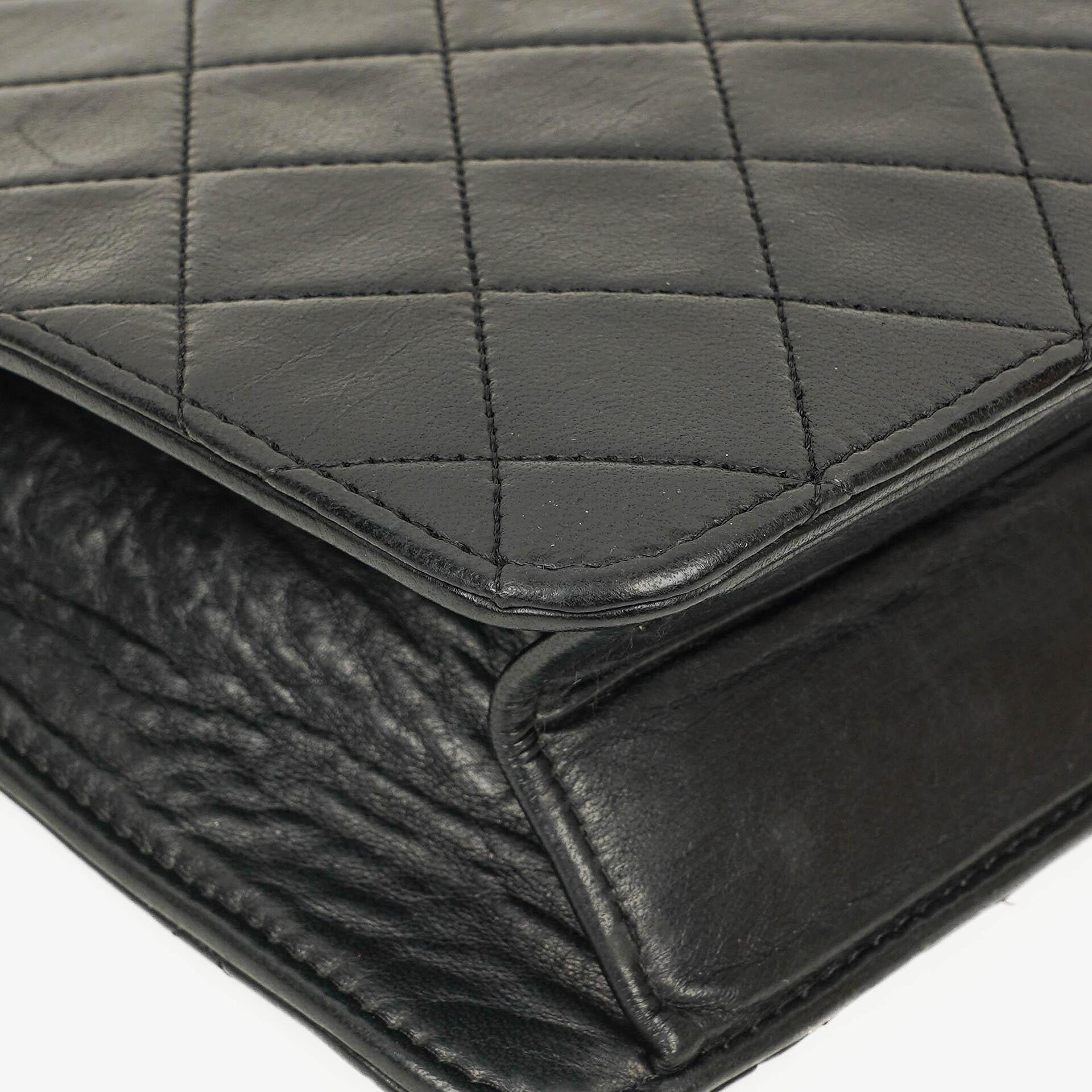 Chanel Medium Classic Single Flap Tasche aus schwarzem gestepptem Lammleder mit 24K vergoldeter Hardware