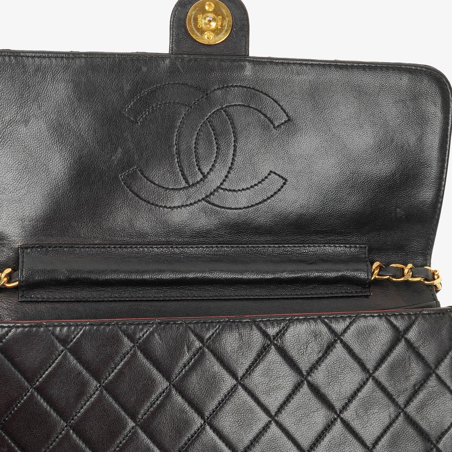 Chanel Medium Classic Single Flap Tasche aus schwarzem gestepptem Lammleder mit 24K vergoldeter Hardware
