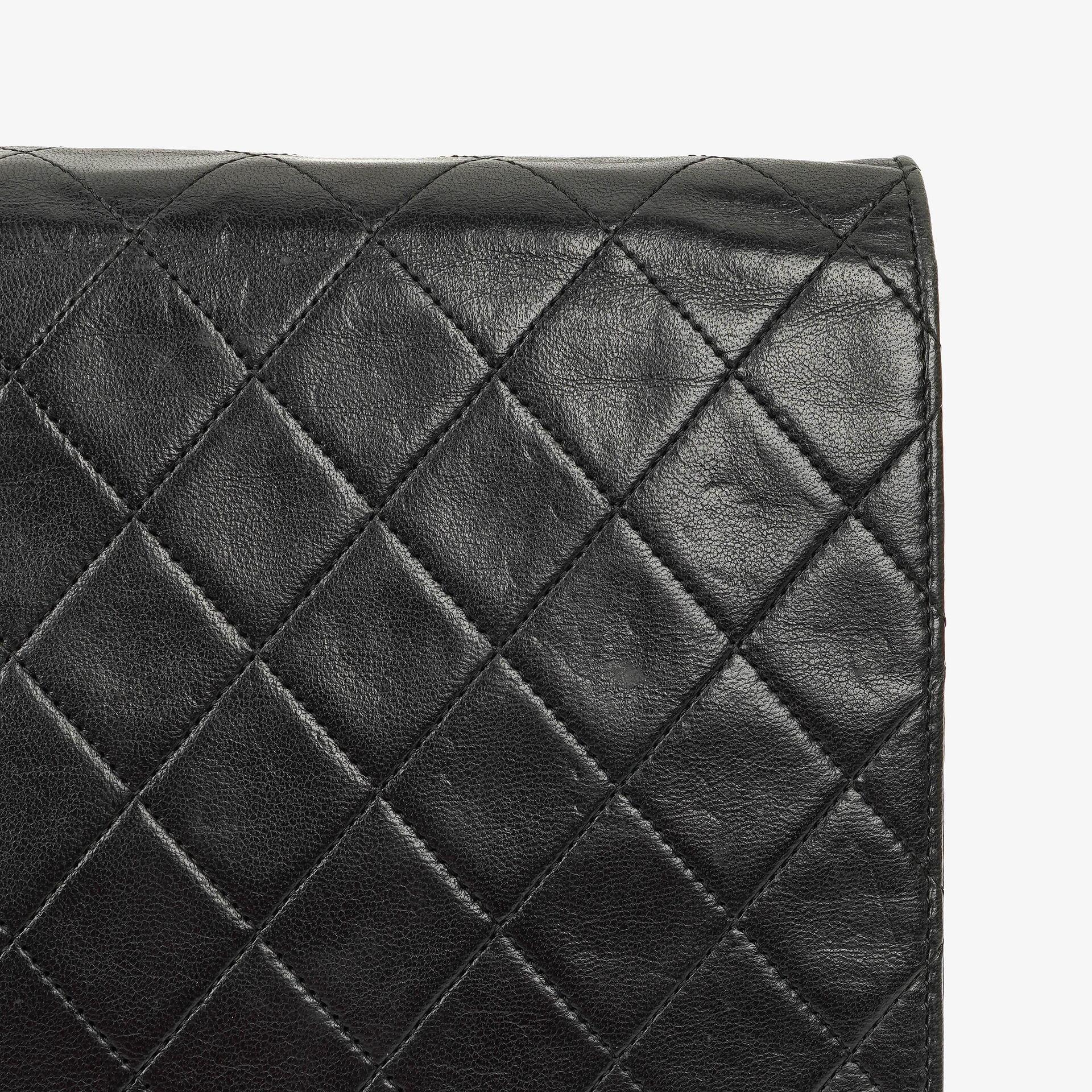Chanel Medium Classic Single Flap Tasche aus schwarzem gestepptem Lammleder mit 24K vergoldeter Hardware