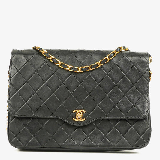 Chanel Medium Classic Single Flap Tasche aus schwarzem gestepptem Lammleder mit 24K vergoldeter Hardware