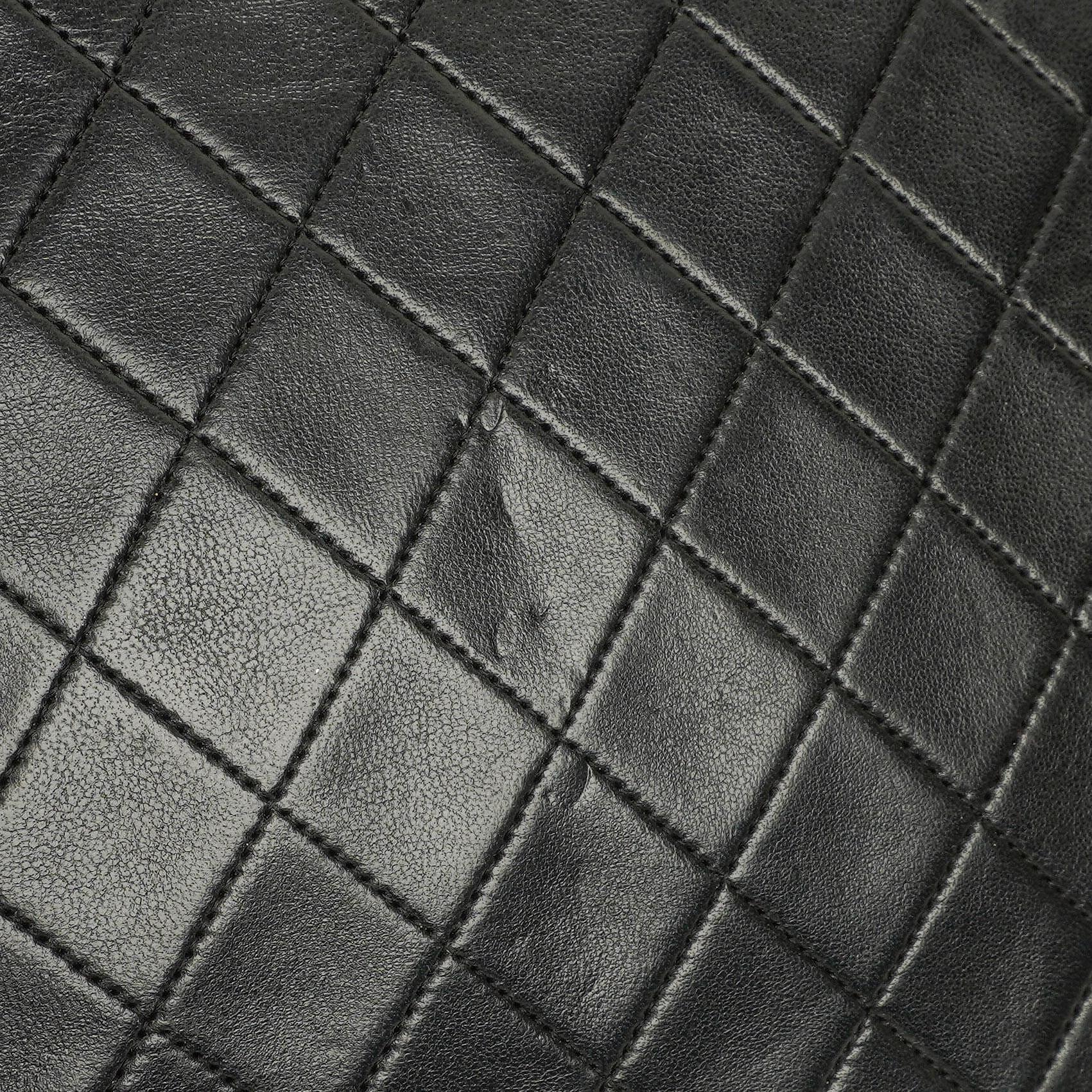 Chanel Medium Classic Single Flap Tasche aus schwarzem gestepptem Lammleder mit 24K vergoldeter Hardware