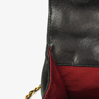 Chanel Medium Classic Single Flap Tasche aus schwarzem gestepptem Lammleder mit 24K vergoldeter Hardware