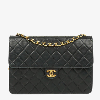 Chanel Medium Classic Single Flap Tasche aus schwarzem gestepptem Lammleder mit 24K vergoldeter Hardware