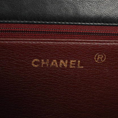 Chanel Medium Classic Single Flap Tasche aus schwarzem gestepptem Lammleder mit 24K vergoldeter Hardware