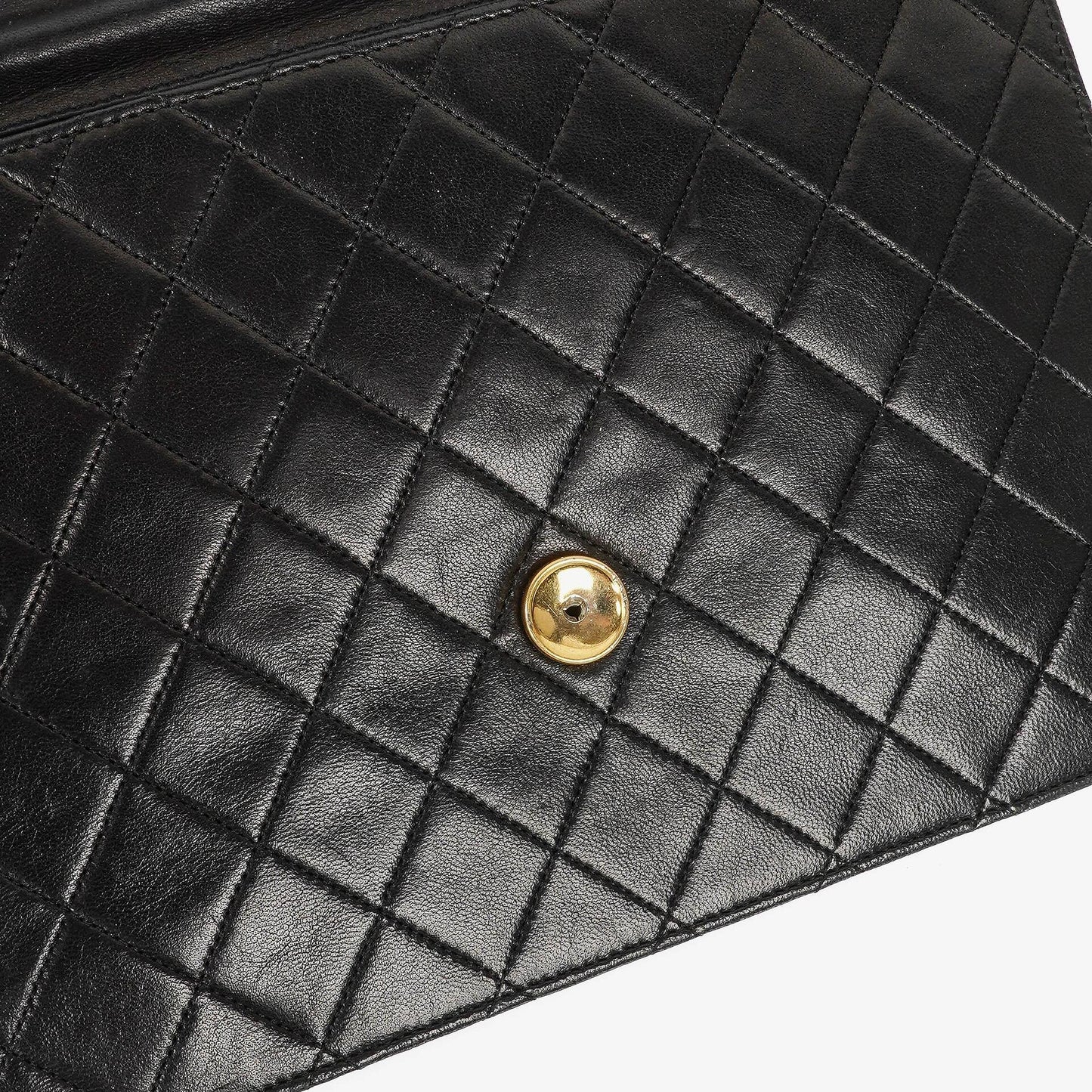 Chanel Medium Classic Single Flap Tasche aus schwarzem gestepptem Lammleder mit 24K vergoldeten Beschlägen