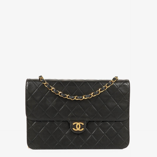 Chanel Medium Classic Single Flap Tasche aus schwarzem gestepptem Lammleder mit 24K vergoldeter Hardware