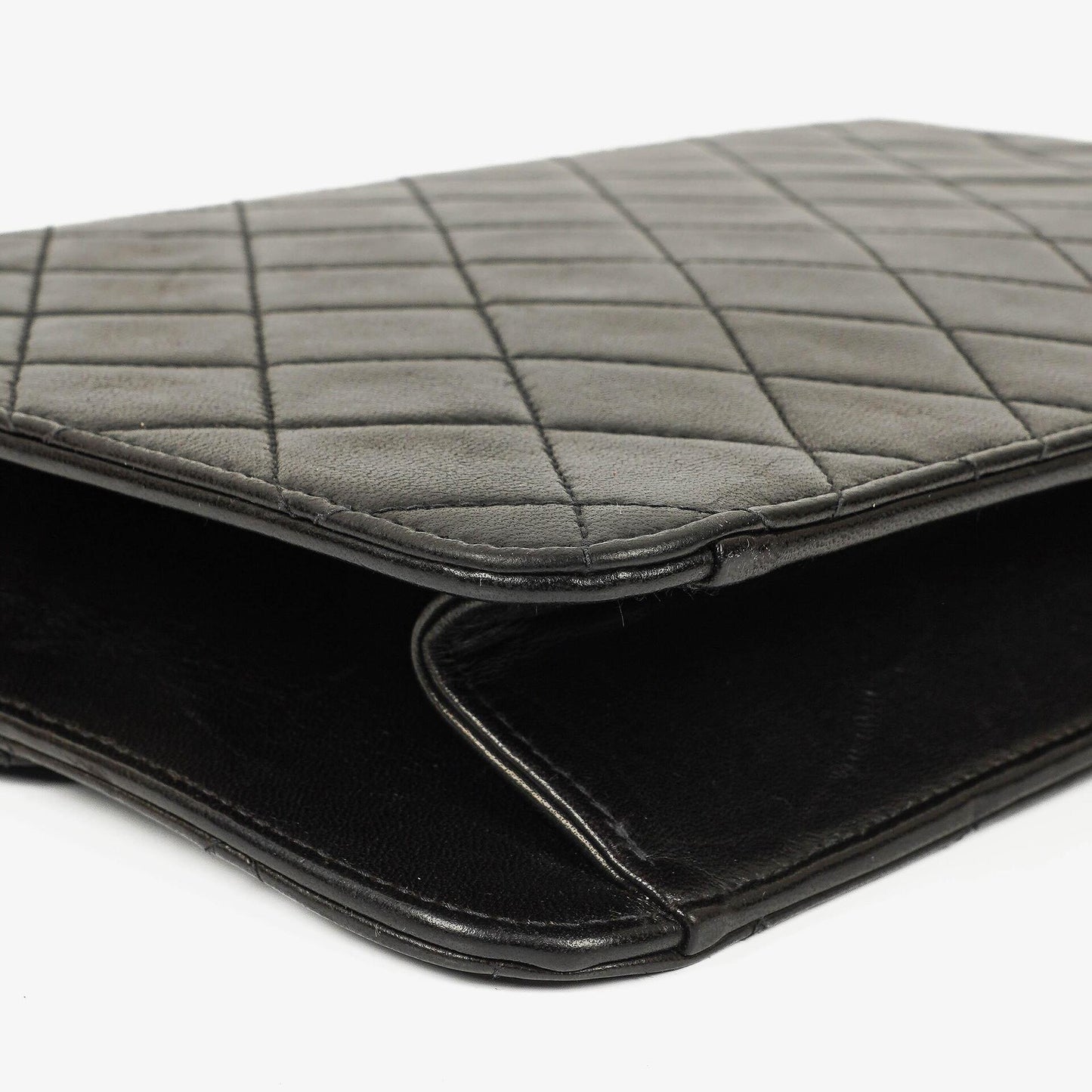 Chanel Medium Classic Single Flap Tasche aus schwarzem gestepptem Lammleder mit 24K vergoldeter Hardware
