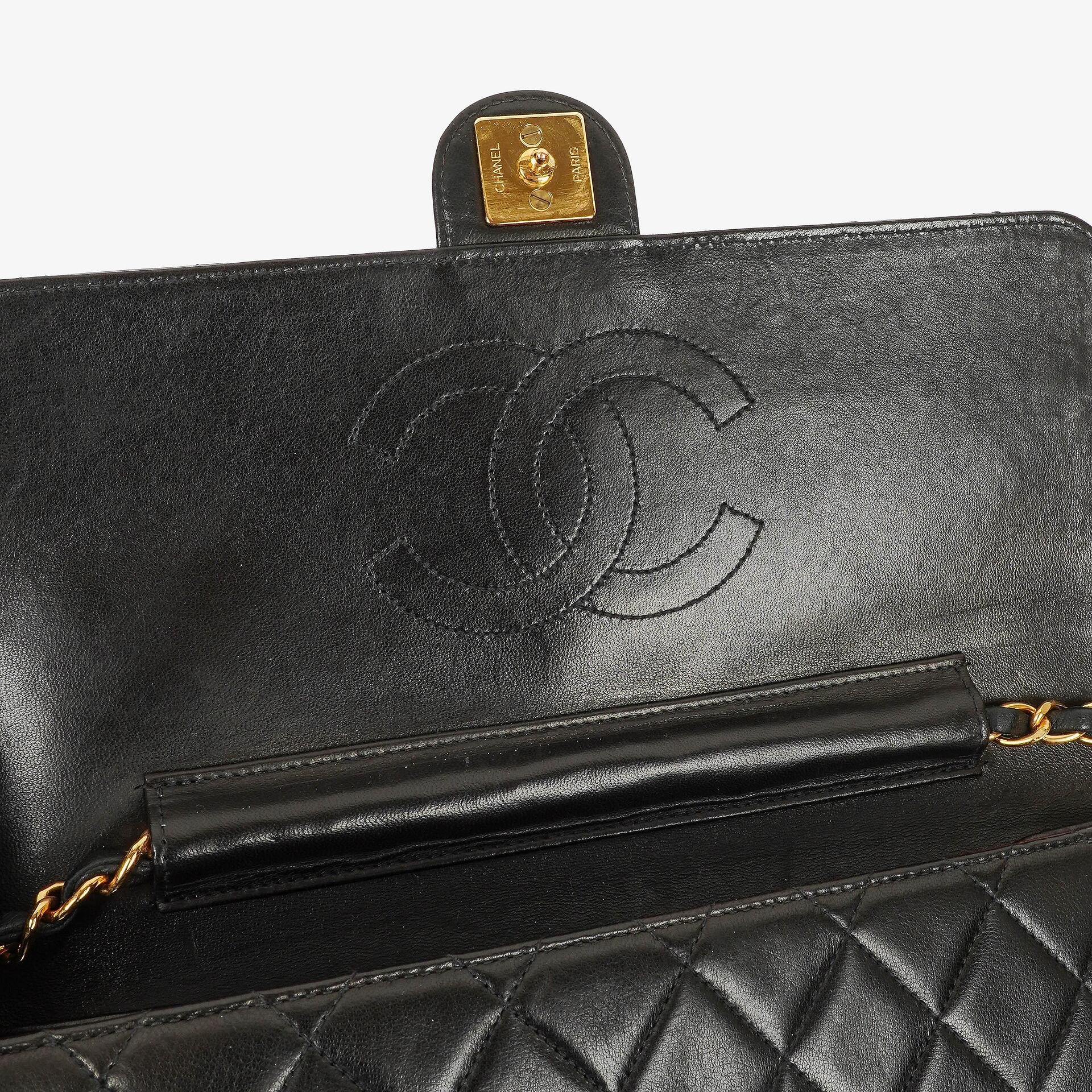 Chanel Medium Classic Single Flap Tasche aus schwarzem gestepptem Lammleder mit 24K vergoldeter Hardware