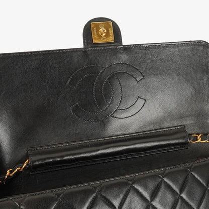 Chanel Medium Classic Single Flap Tasche aus schwarzem gestepptem Lammleder mit 24K vergoldeter Hardware