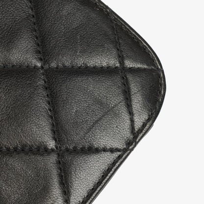 Chanel Medium Classic Single Flap Tasche aus schwarzem gestepptem Lammleder mit 24K vergoldeter Hardware