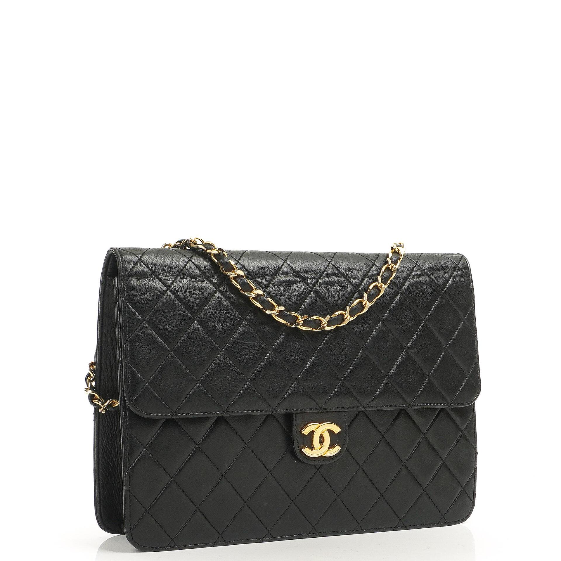 Chanel Medium Classic Single Flap Bag Dunkelmarine Gequiltetes Lammleder Hardware in Goldfarbe