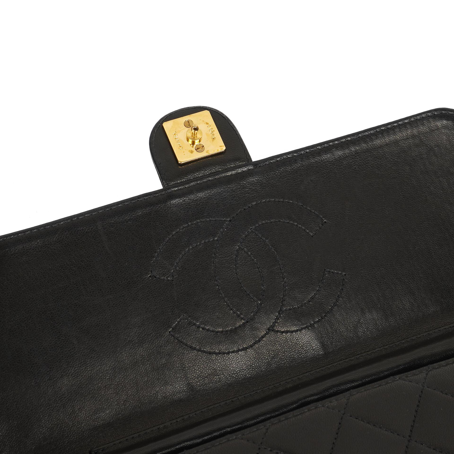 Chanel Medium Classic Vintage Schwarz gestepptes Lammleder Single Flap Tasche mit 24K Goldplattierten Beschlägen