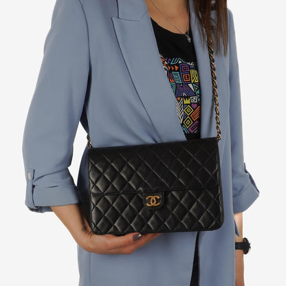 Chanel Medium Classic Vintage Schwarz gestepptes Lammleder Single Flap Tasche mit 24K Goldplattierten Beschlägen