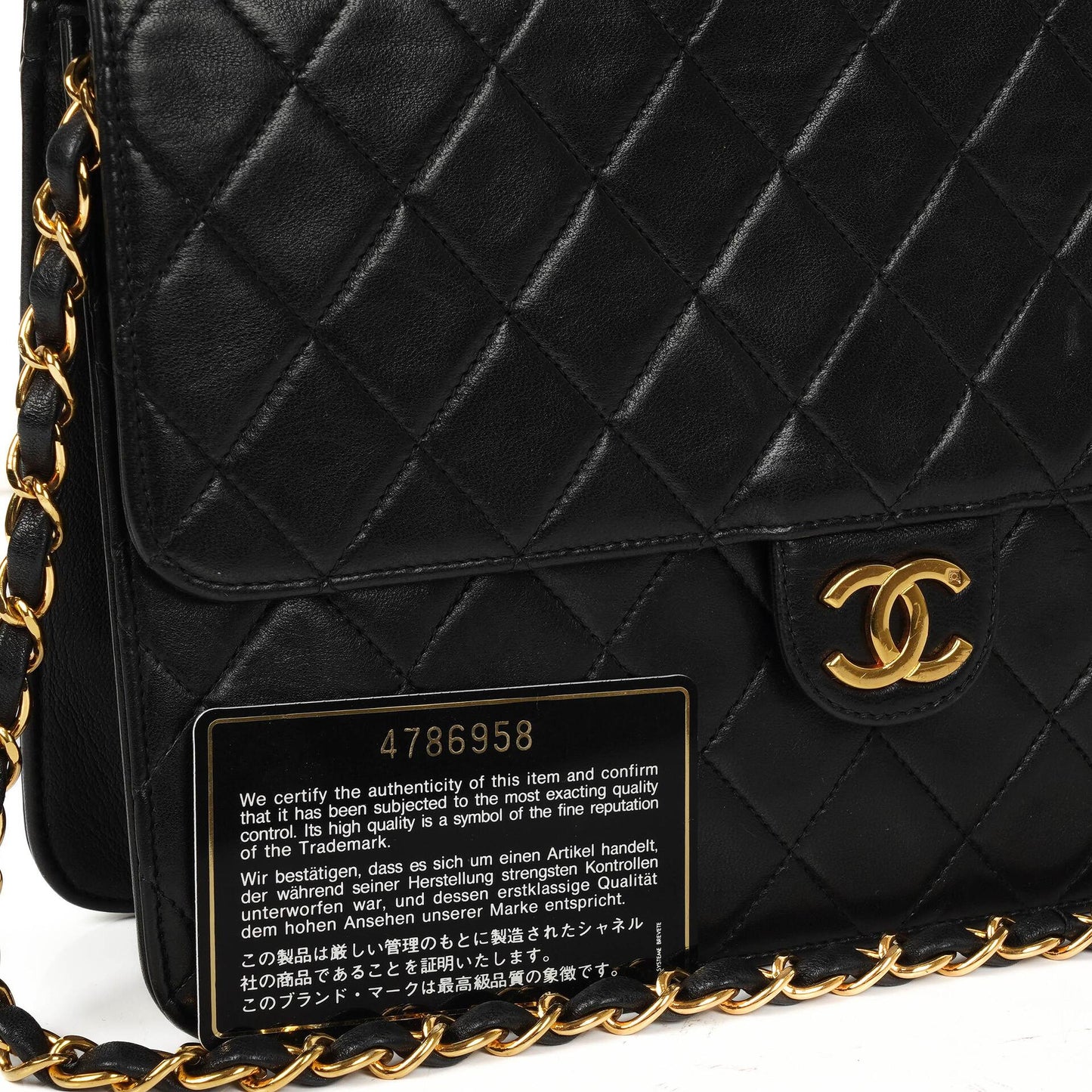 Chanel Medium Classic Vintage Single Flap Bag aus schwarzem gestepptem Lammleder mit 24K goldplattierten Beschlägen