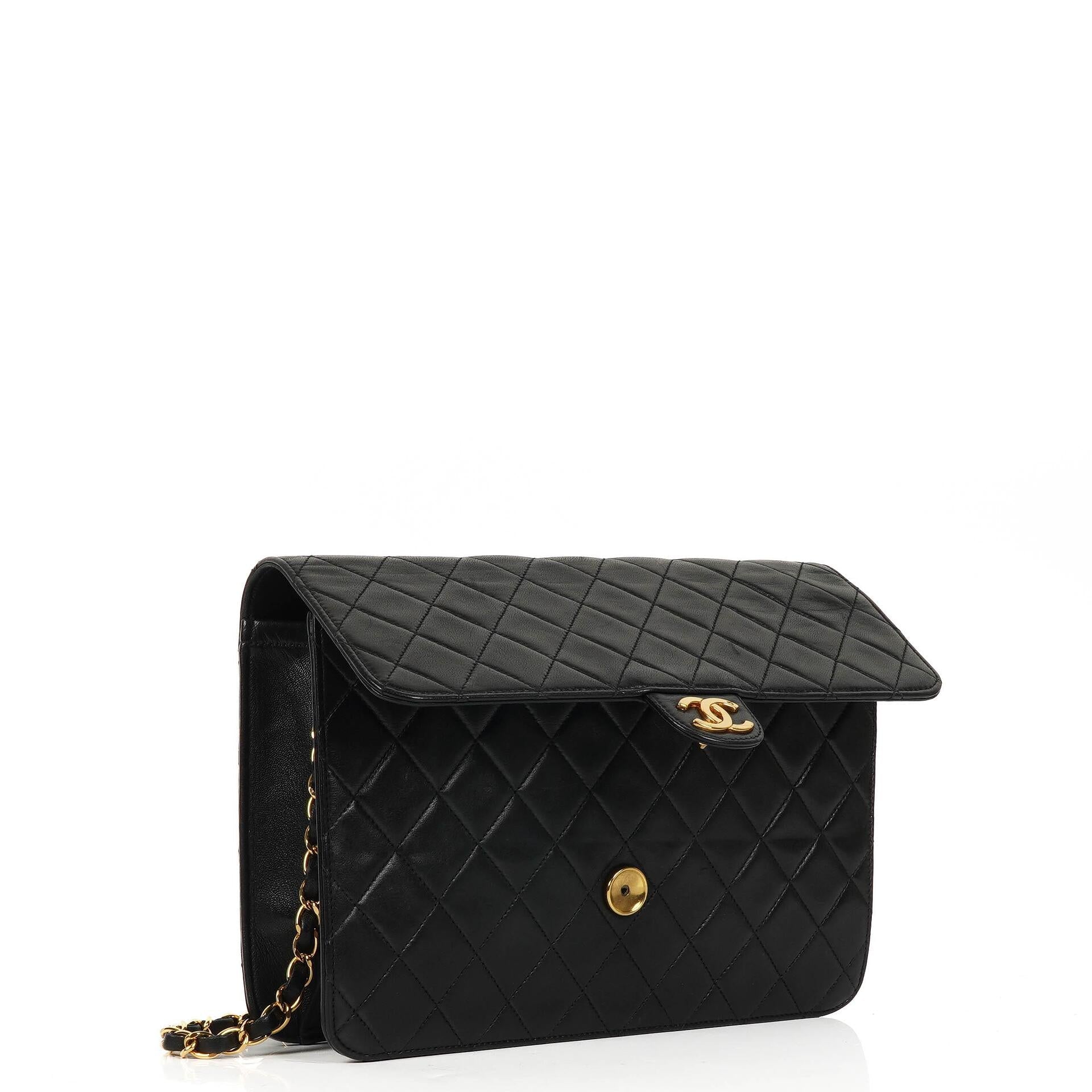 Chanel Medium Classic Vintage Single Flap Bag aus schwarzem gestepptem Lammleder mit 24K goldplattierten Beschlägen