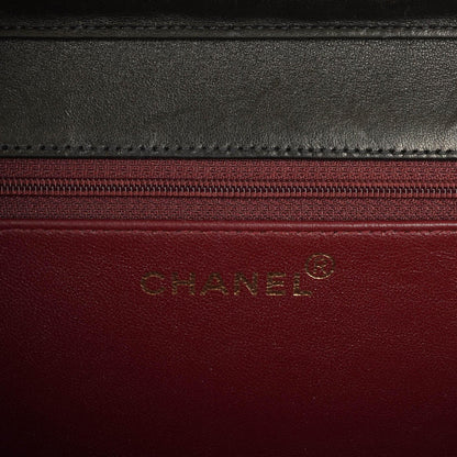 Chanel Medium Classic Vintage Single Flap Bag aus schwarzem gestepptem Lammleder mit 24K goldplattierten Beschlägen
