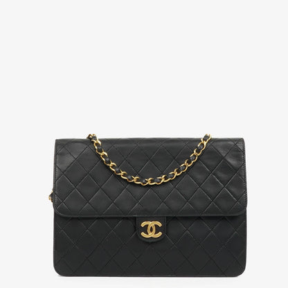 Chanel Medium Classic Vintage Gesteppte Lammleder Single Flap Bag Schwarz mit 24K Goldplattierten Beschlägen