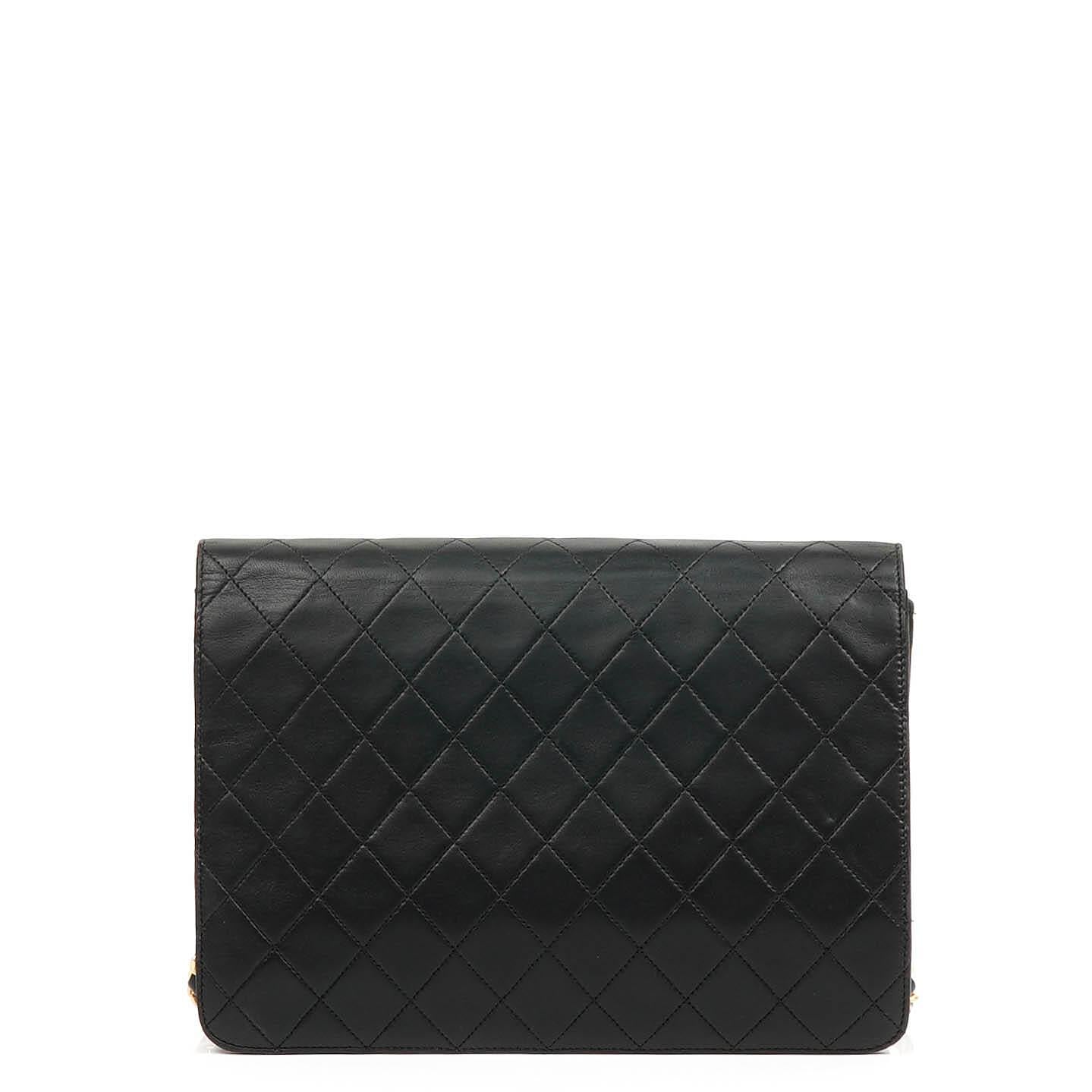 Chanel Medium Classic Vintage Gesteppte Lammleder Single Flap Bag Schwarz mit 24K Goldplattierten Beschlägen