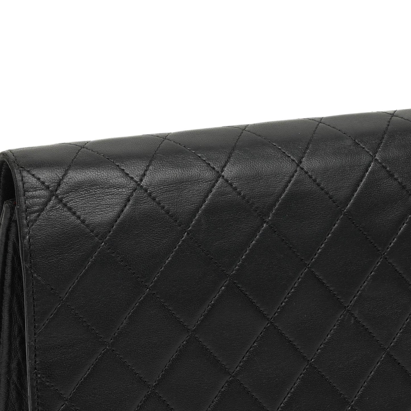 Chanel Medium Classic Vintage Gesteppte Lammleder Single Flap Bag Schwarz mit 24K Goldplattierten Beschlägen