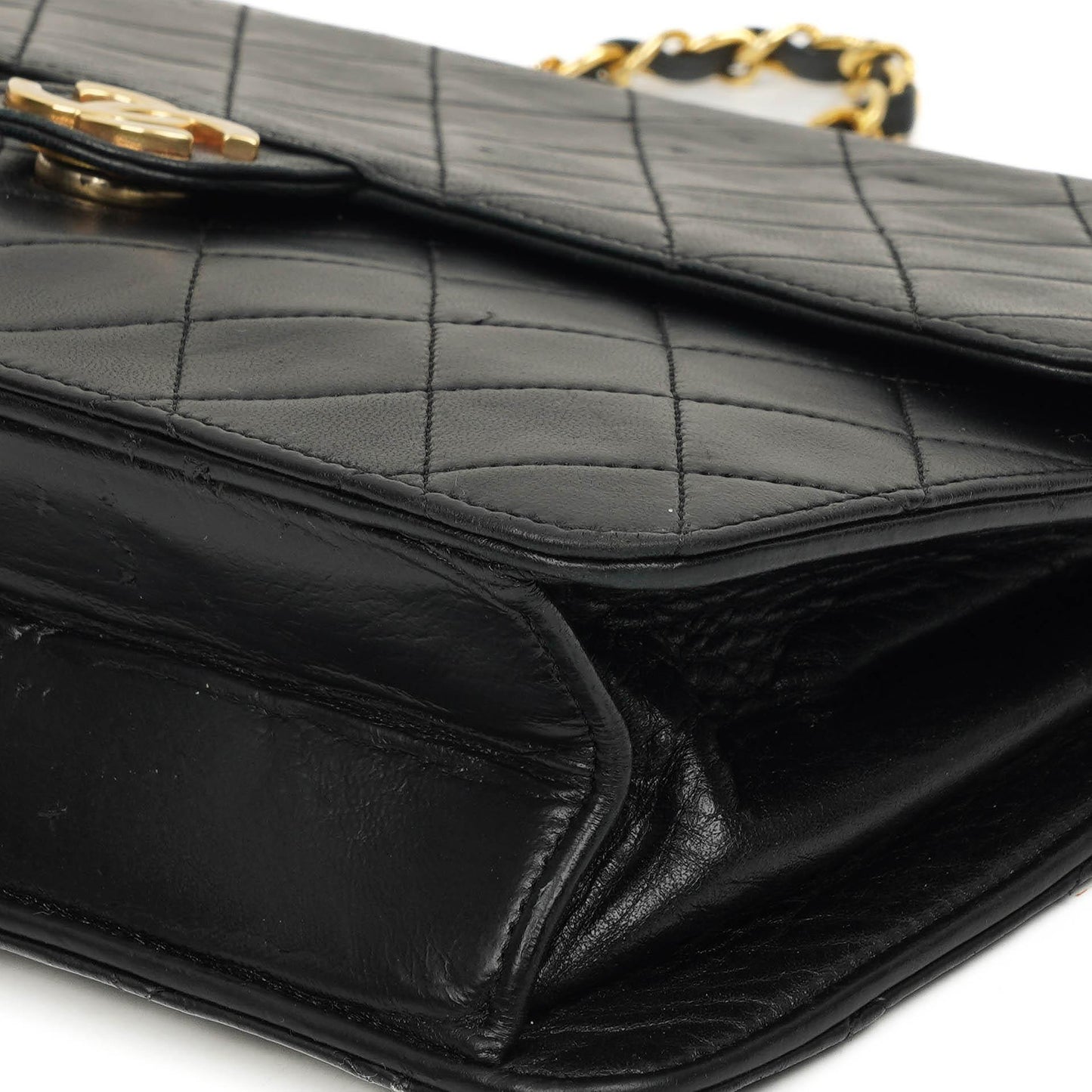 Chanel Medium Classic Vintage Gesteppte Lammleder Single Flap Bag Schwarz mit 24K Goldplattierten Beschlägen