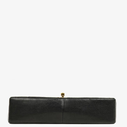 Chanel Medium Classic Vintage Double Flap Bag aus schwarzem gestepptem Lammleder mit 24K-vergoldeter Hardware