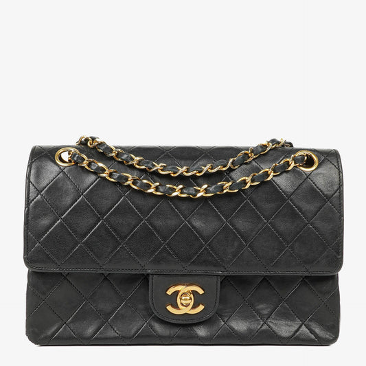 Chanel Vintage Classic Double Flap Tasche Medium aus schwarzem gestepptem Lammleder mit 24K vergoldeter Hardware