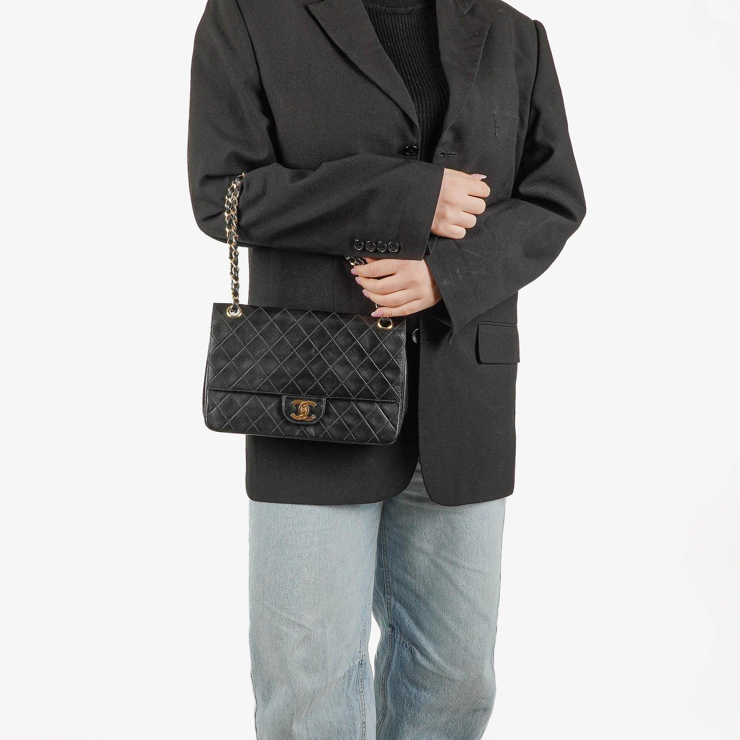 Chanel Medium Classic Vintage Double Flap Tasche aus schwarzem gestepptem Lammleder mit 24K vergoldeter Hardware