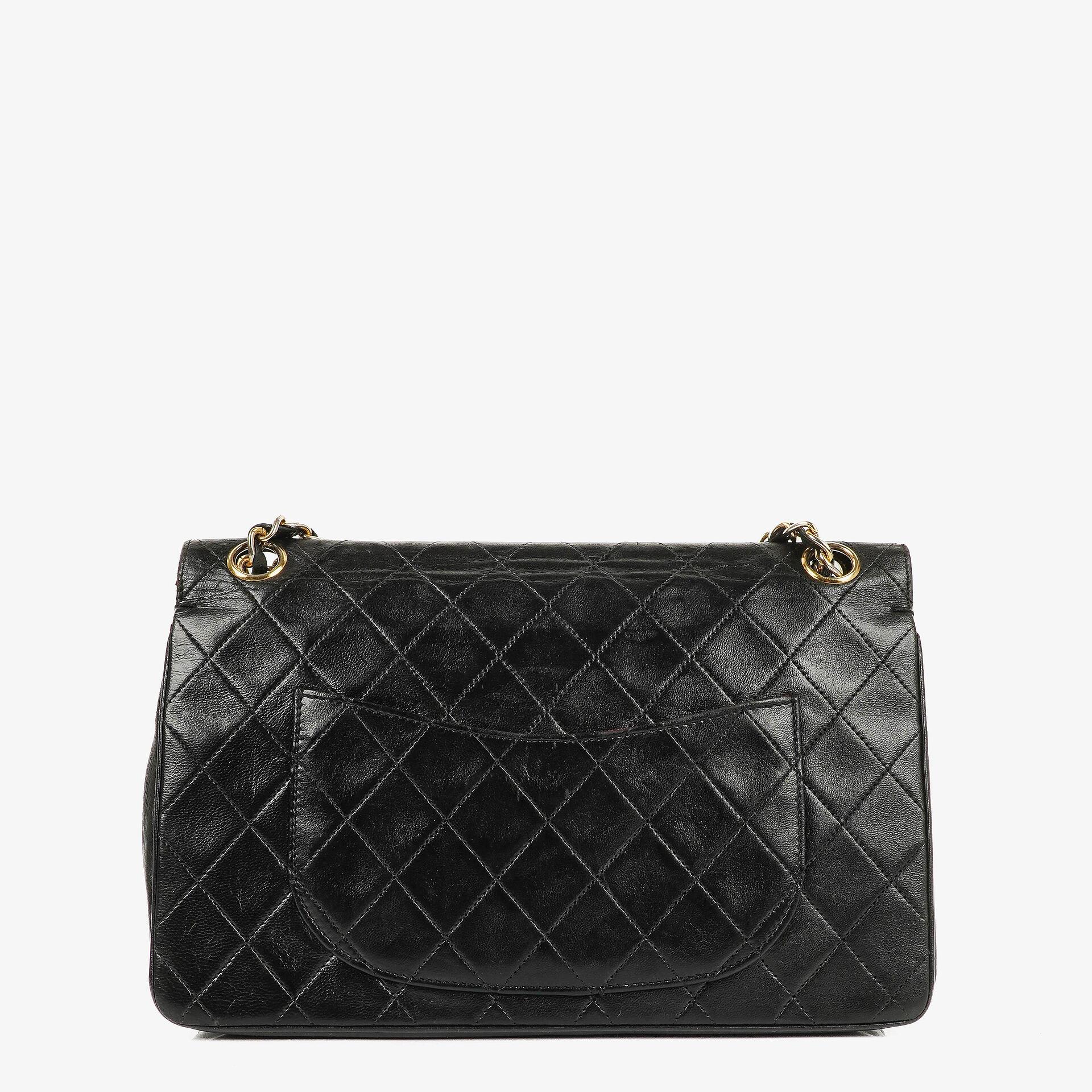 Chanel Medium Classic Vintage Double Flap Tasche aus schwarzem gestepptem Lammleder mit 24K vergoldeter Hardware
