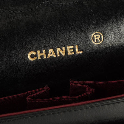 Chanel Medium Classic Vintage Double Flap Tasche aus schwarzem gestepptem Lammleder mit 24K vergoldeter Hardware