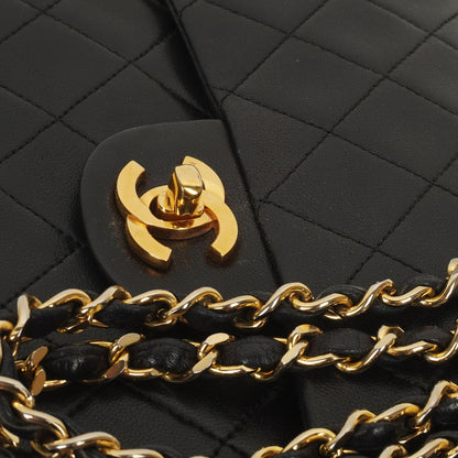 Chanel Medium Classic Vintage Double Flap Bag, Schwarzes gestepptes Lammleder, 24K Goldplattierte Hardware
