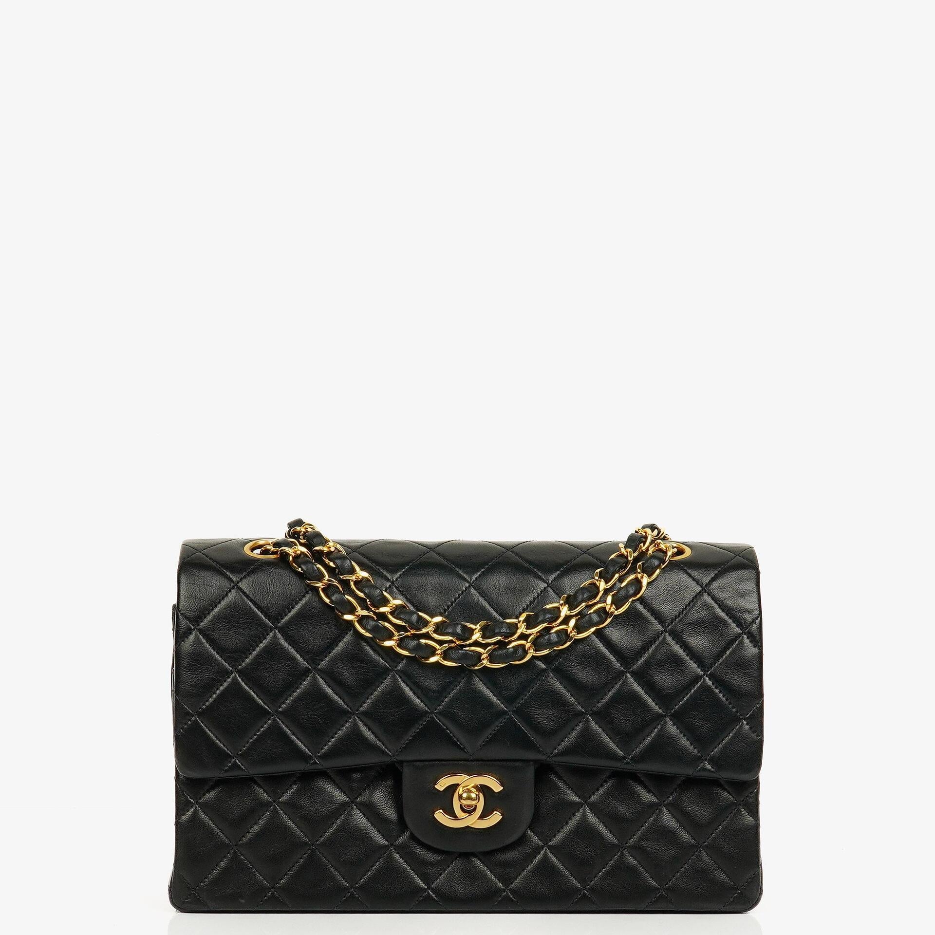 Chanel Medium Classic Vintage Double Flap Tasche aus schwarzem gestepptem Lammleder mit 24K vergoldeter Hardware