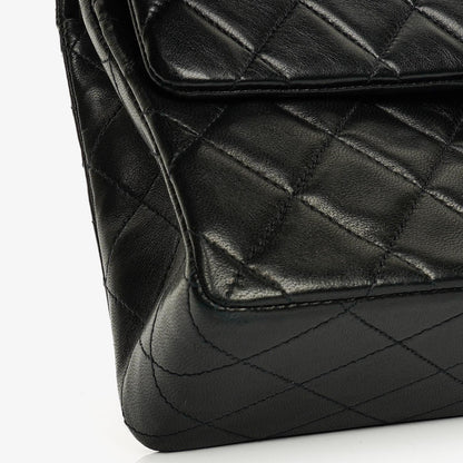 Chanel Medium Classic Vintage Double Flap Tasche aus schwarzem gestepptem Lammleder mit 24K vergoldeter Hardware