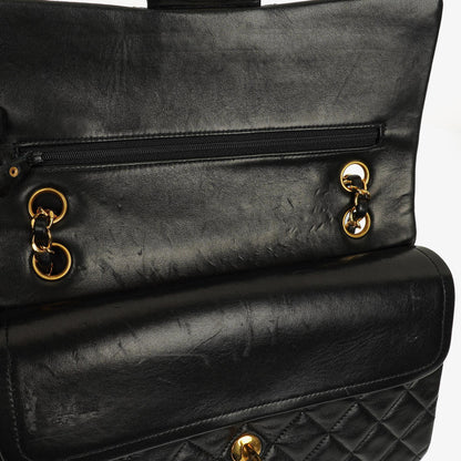 Chanel Medium Classic Vintage Double Flap Tasche aus schwarzem gestepptem Lammleder mit 24K vergoldeter Hardware