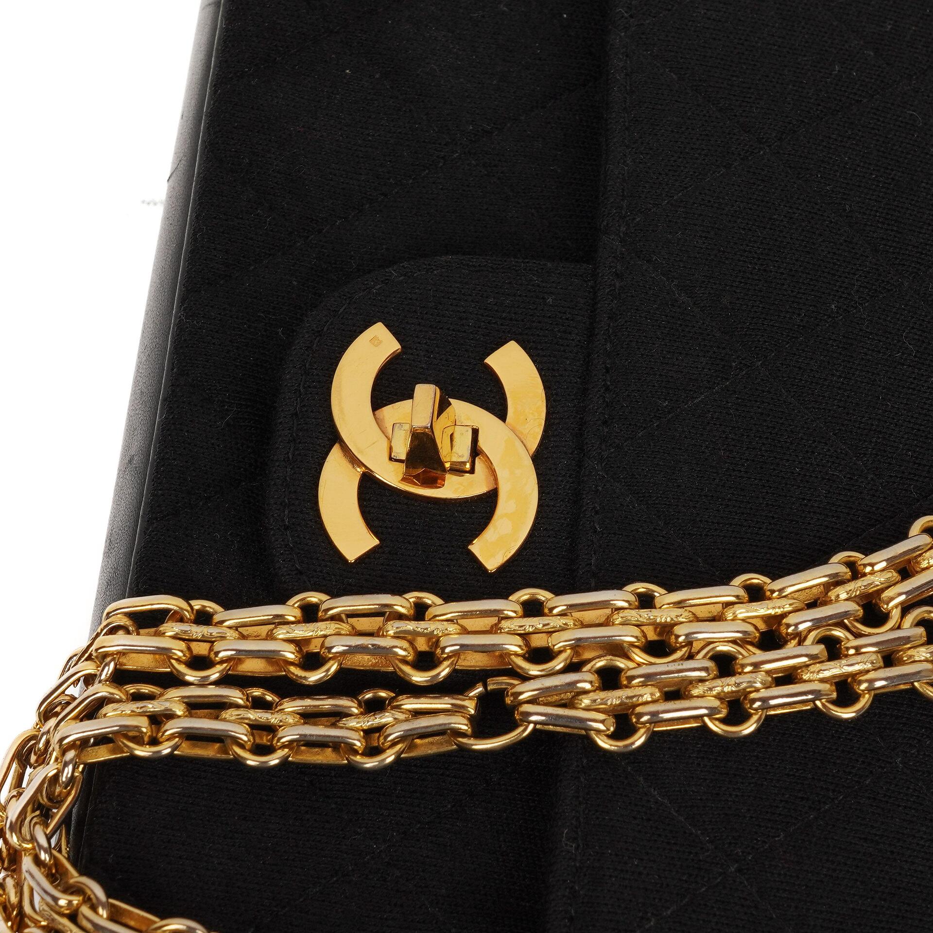 Chanel Medium Classic Vintage Doppelklappen Tasche Schwarz gesteppte Jersey und Leder mit 24K Goldplattierten Beschlägen und Mademoiselle Kette