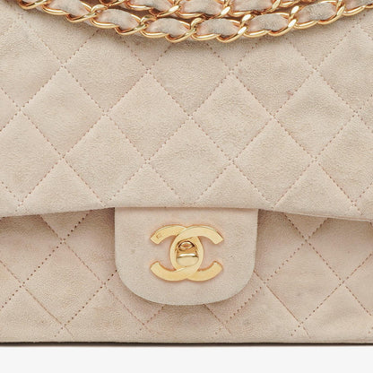 Chanel Classic Vintage Medium Double Flap Tasche aus Wildleder mit 24K vergoldeten Beschlägen