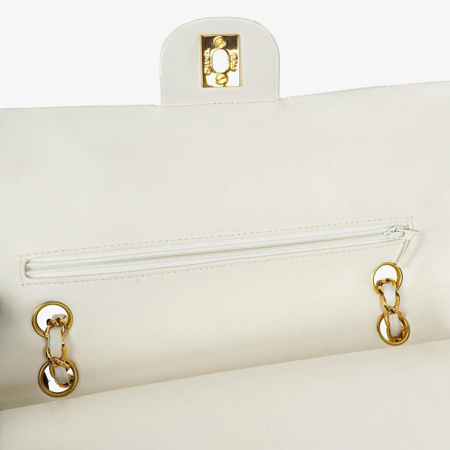 Chanel mittelgroße Classic Vintage Double Flap Tasche aus weißem gestepptem Lammleder mit 24K vergoldeter Hardware