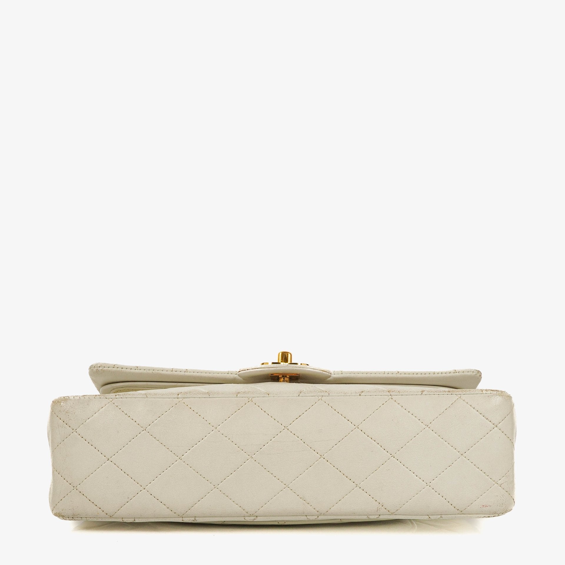 Chanel Mittelgroße Classic Vintage Double Flap Tasche aus gestepptem Lammleder in Weiß mit 24K vergoldeten Beschlägen