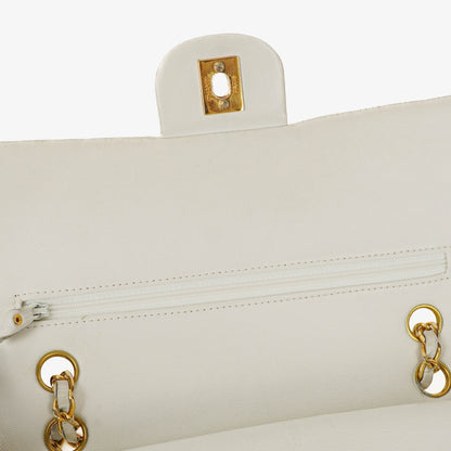 Chanel Mittelgroße Classic Vintage Double Flap Tasche aus gestepptem Lammleder in Weiß mit 24K vergoldeten Beschlägen