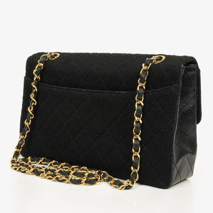 Chanel Medium Classic Vintage Single Flap Tasche aus gestepptem Lammleder und Jersey mit 24K vergoldeten Beschlägen