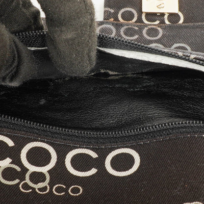Chanel Coco Medium Double Flap Tasche aus gestepptem bedrucktem Canvas in Schwarz und Weiß