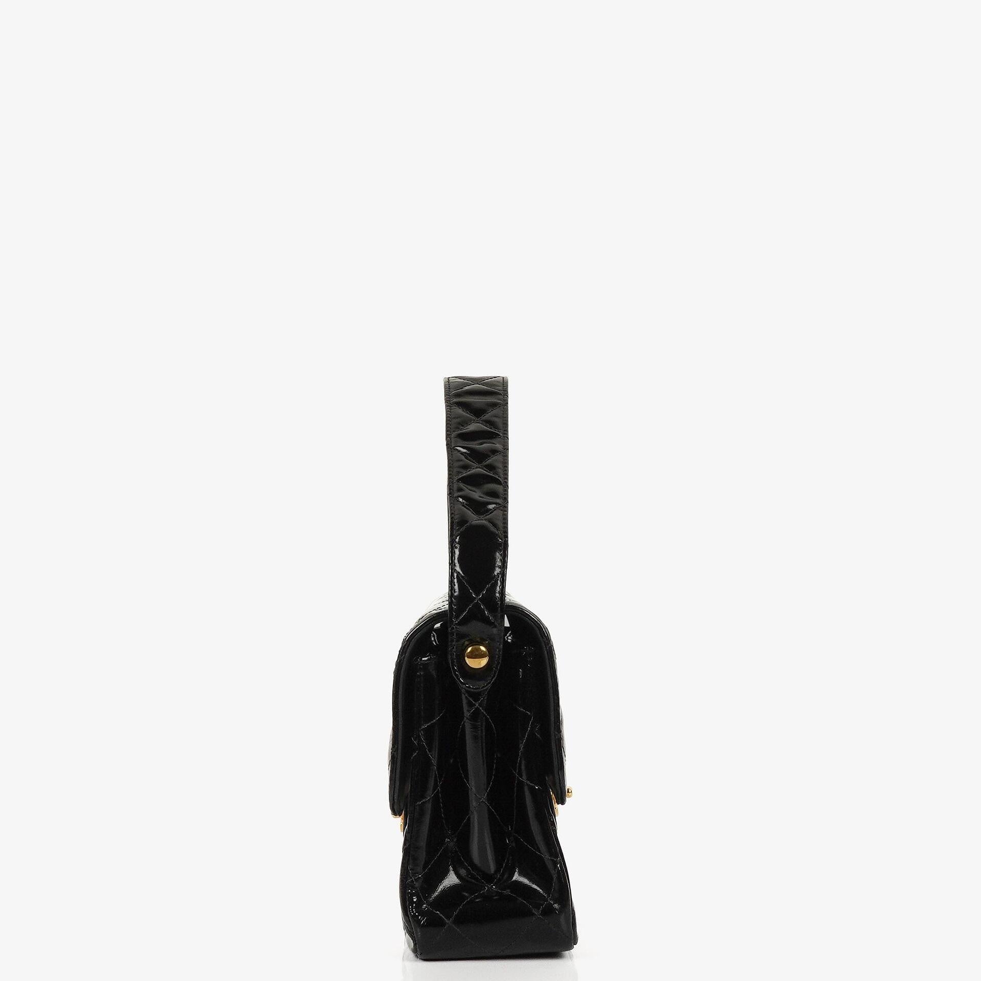 Chanel Mittelgroße Doppelseitige Klappentasche Schwarz Stepp Lackleder 24K Vergoldete Beschläge