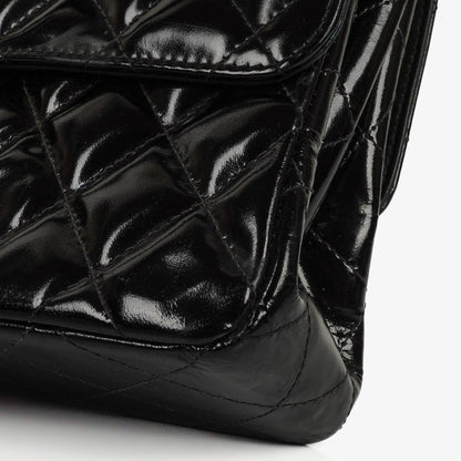 Chanel Mittelgroße Doppelseitige Klappentasche Schwarz Stepp Lackleder 24K Vergoldete Beschläge