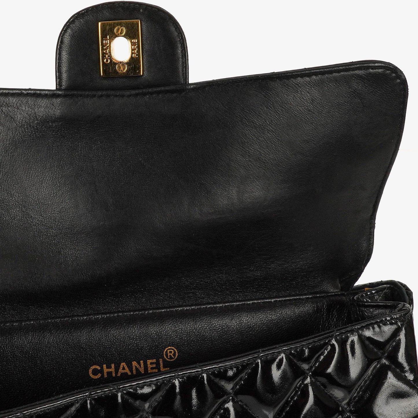 Chanel Mittelgroße Doppelseitige Klappentasche Schwarz Stepp Lackleder 24K Vergoldete Beschläge