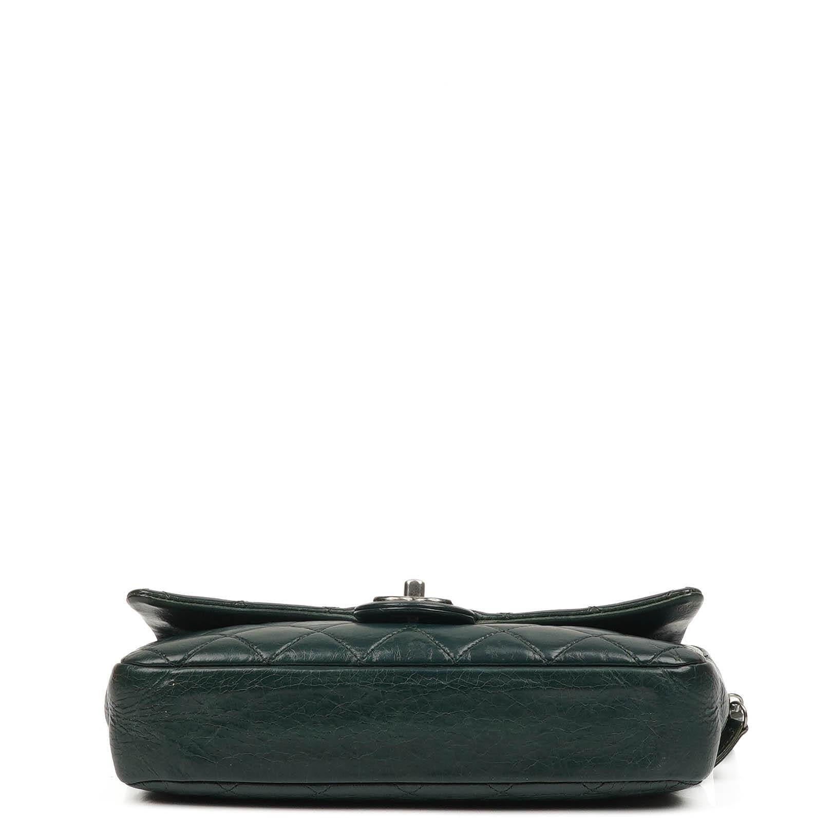Chanel Medium Single Flap Bag Due Farbe Grün Gequiltetes Glänzendes Kalbsleder Ruthenium-Beschläge